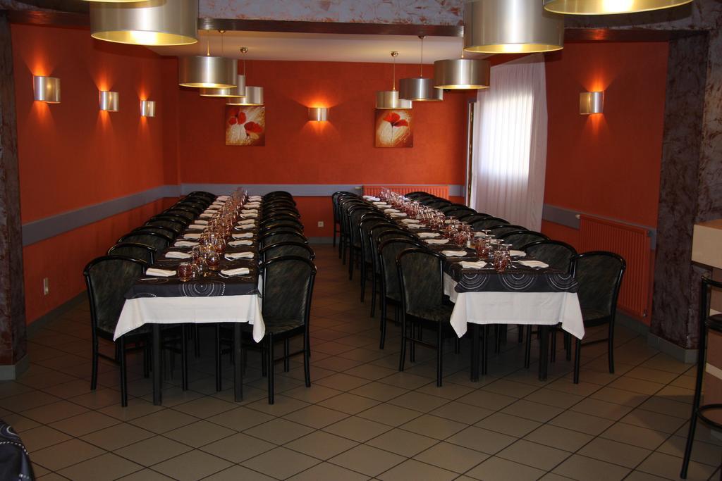 Logis Hôtel le Florina Sainte-Florine Extérieur photo